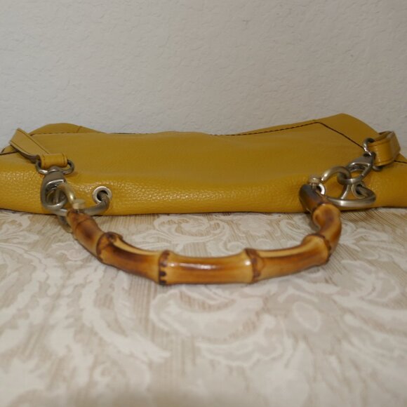 Plinio Visona Made in Italy Genuine Leather Mustard Yellow Large Crossbody Bag - Picture 6 of 14